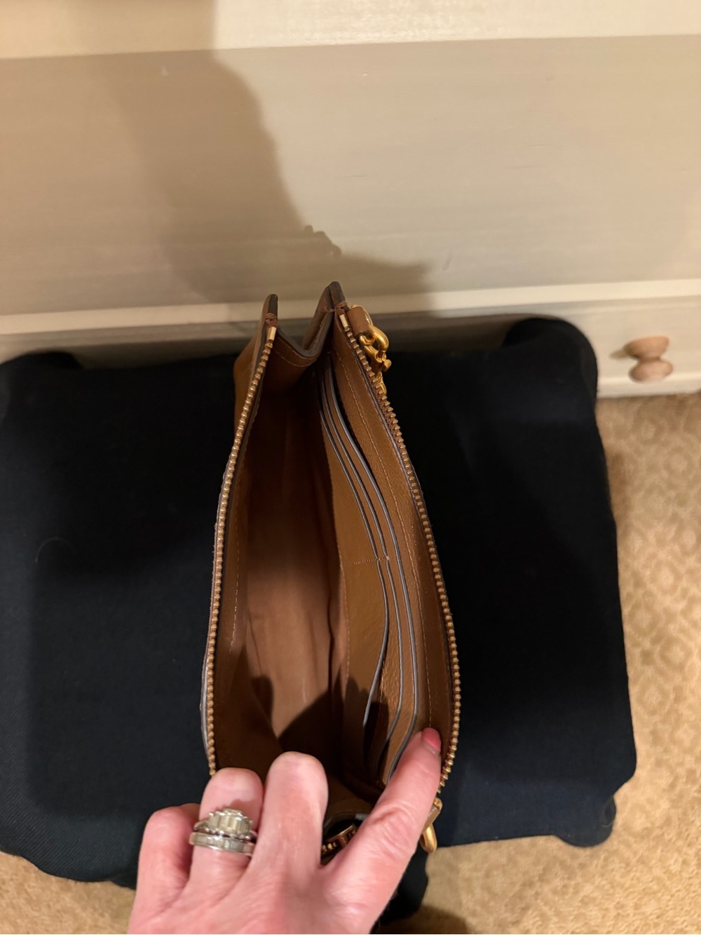 Tory Burch Carson Stripe Suede & Leather Crossbody Clutch - Picture 4 of 5
